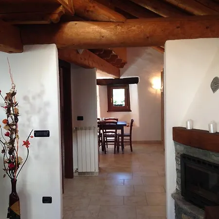 Lägenhet Maison Des Challant