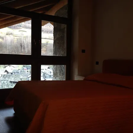 Maison Des Challant * Challand Saint Victor