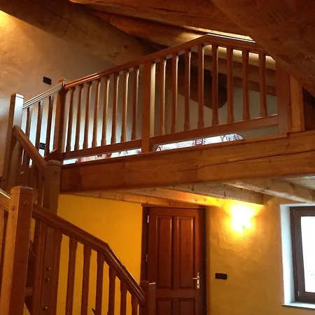 Appartement Maison Des Challant Challand Saint Victor
