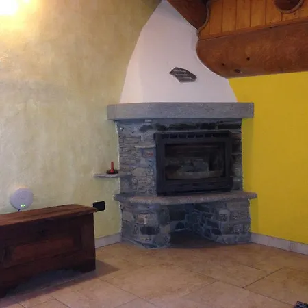 Lägenhet Maison Des Challant