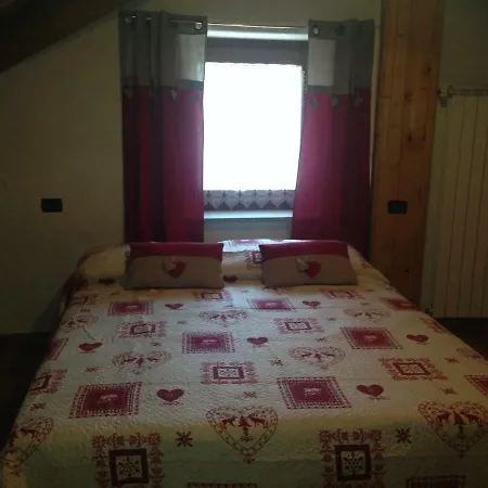 Maison Des Challant Appartement