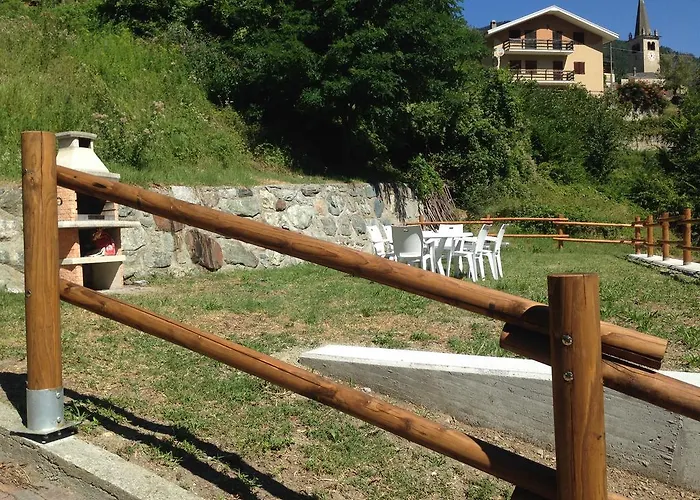 Maison Des Challant Challand Saint Victor