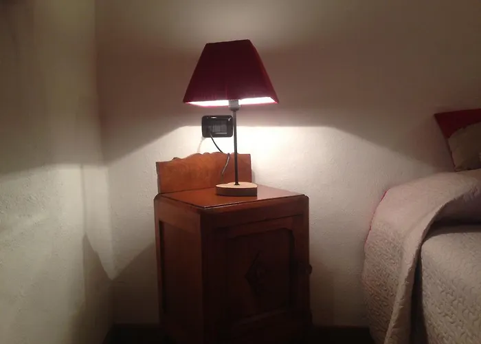 Maison Des Challant Apartment